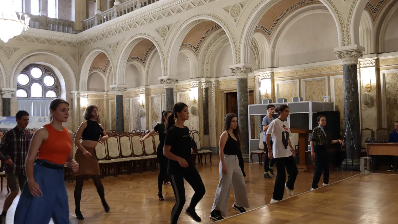 Відбувся благодійний майстер-клас із танцю Джайв