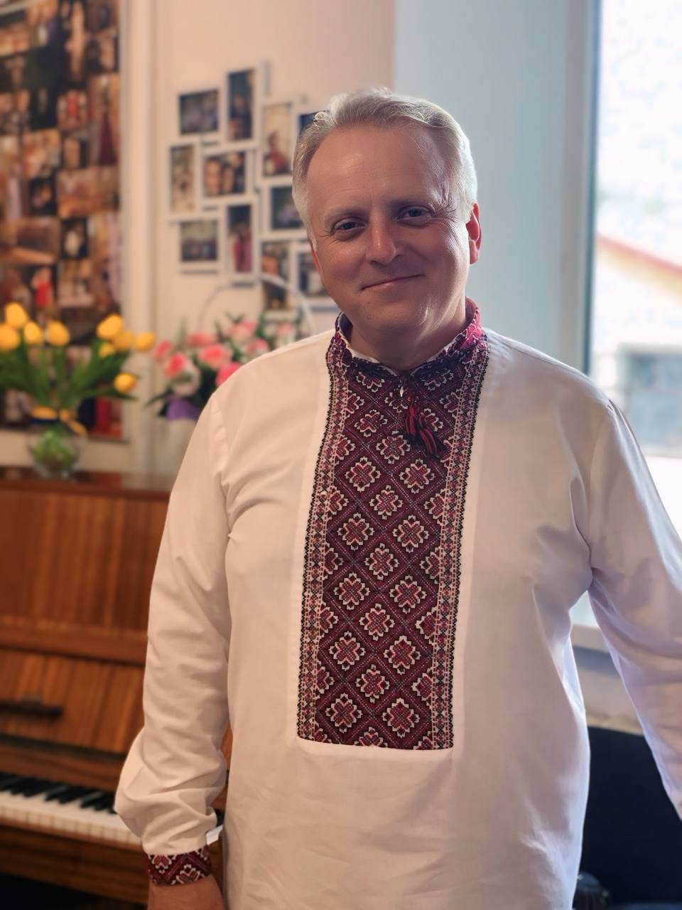 Володимир Кобилянський 