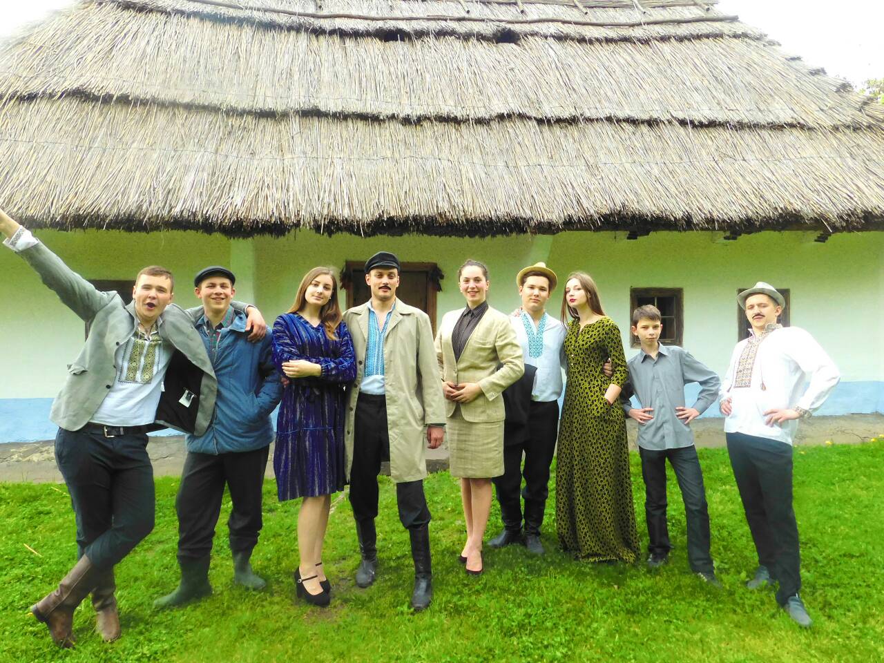 Відділ театралізованих жанрів