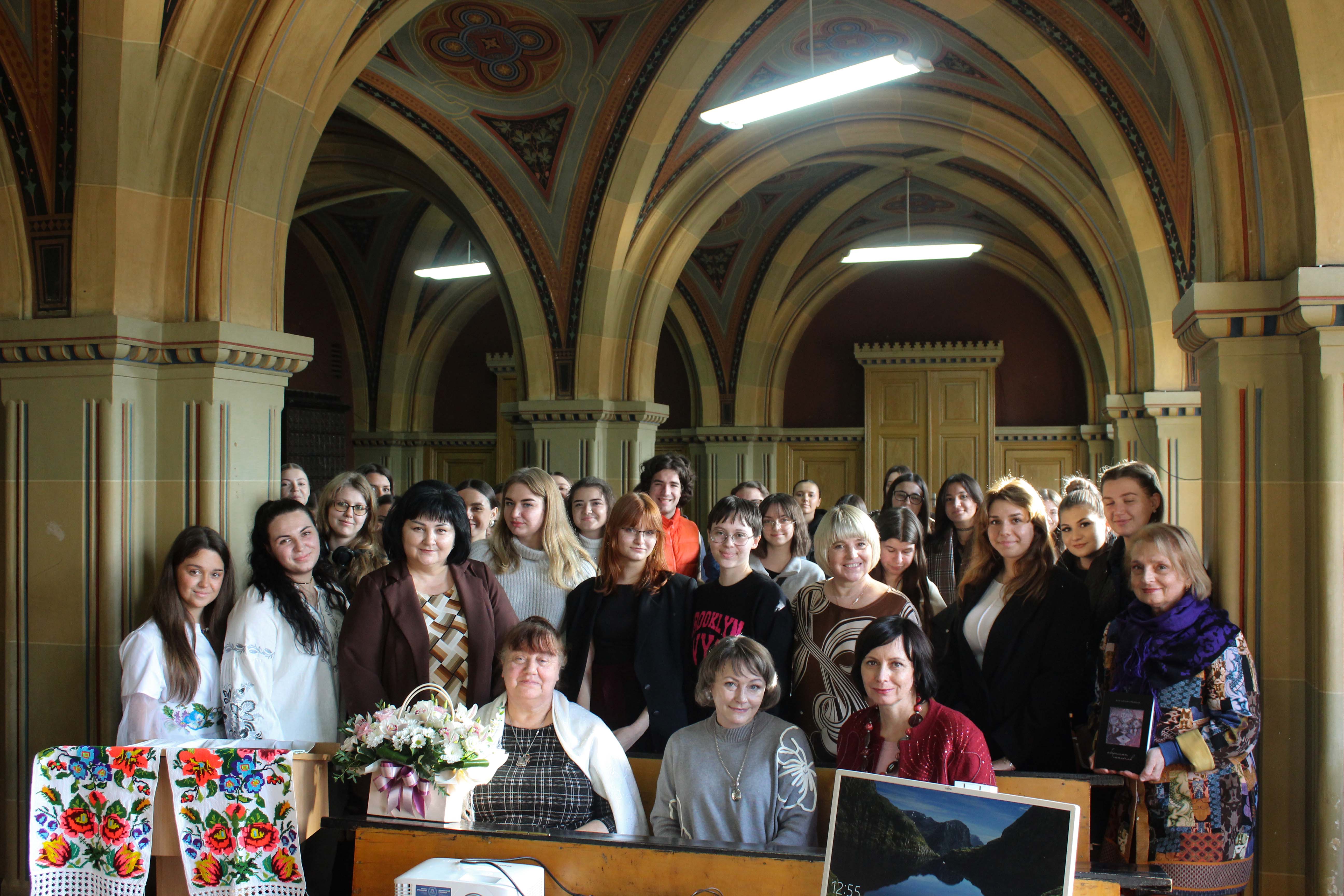 Бо творить лише той, хто вічно любить…