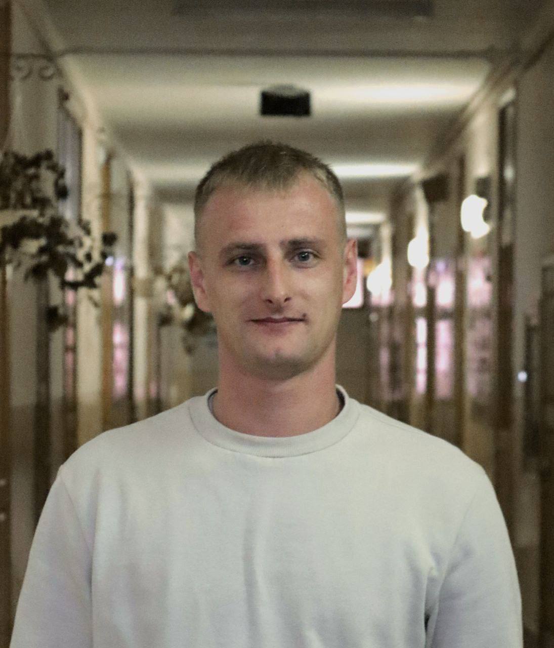 СОРОКАТИЙ МИКОЛА ОЛЕГОВИЧ  відповідальний секретар приймальної комісії