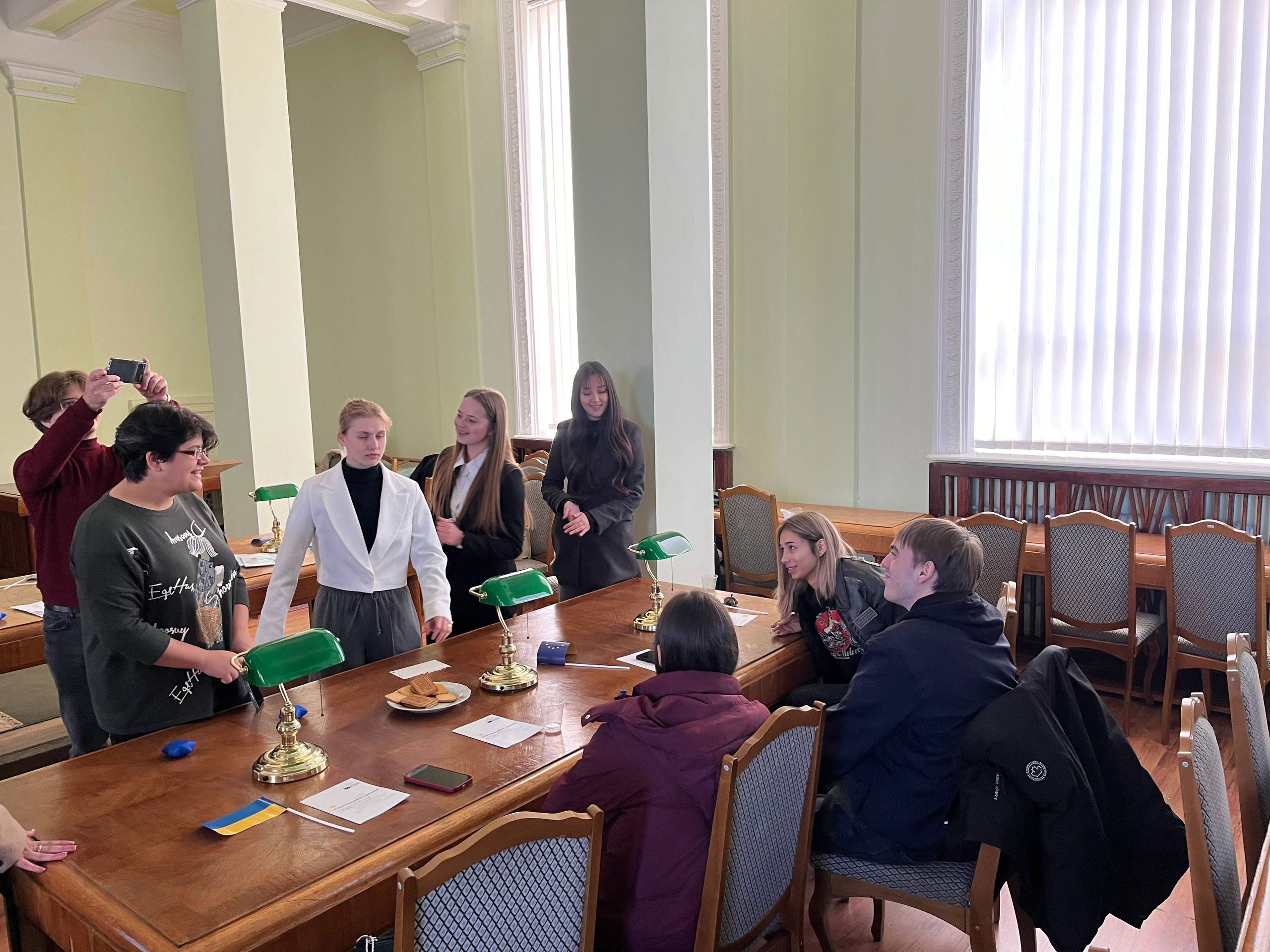 Інтелектуально-розважальна гра "ЄвроВікторина"