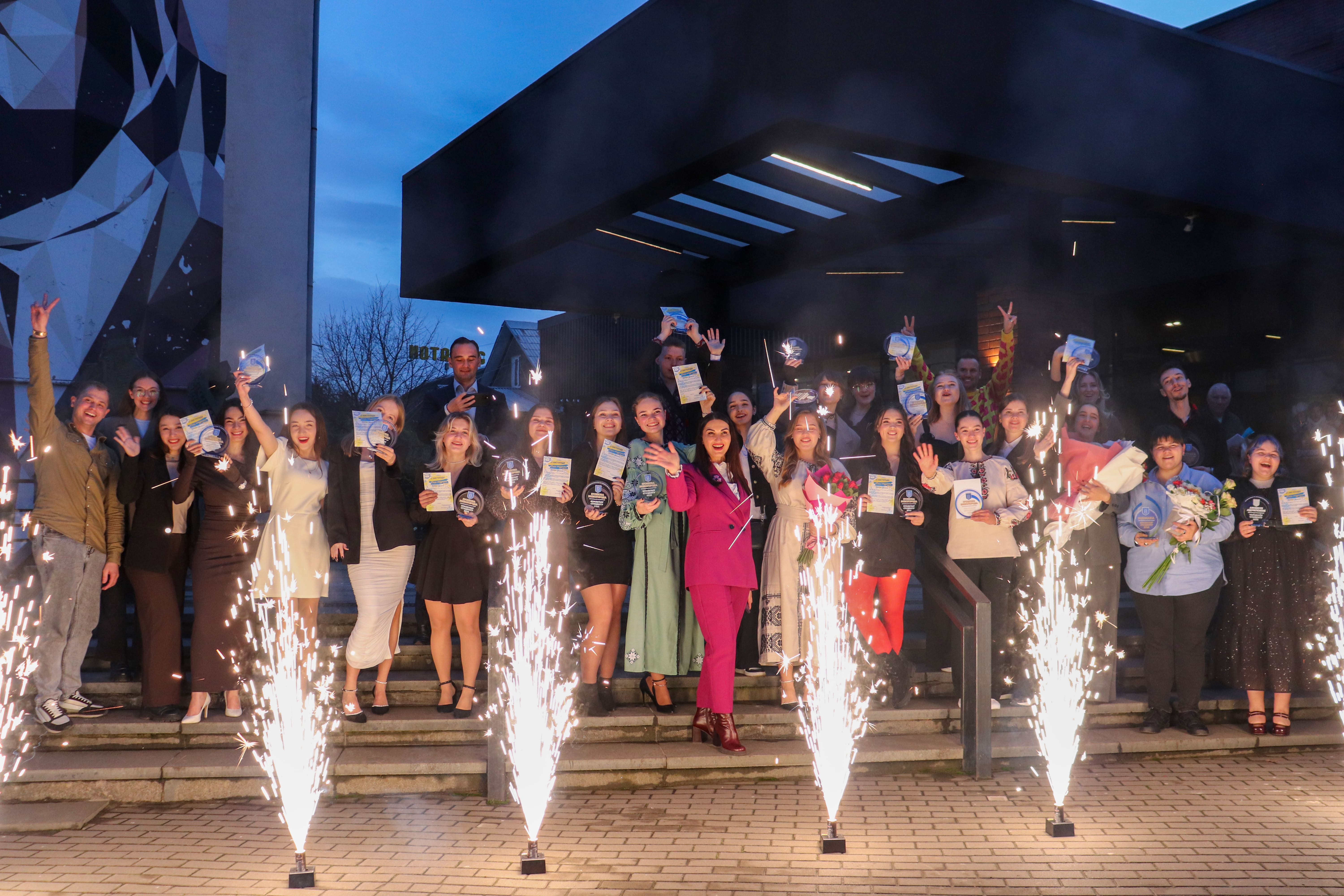 Вручення відзнак Чернівецького міського голови кращим студентам