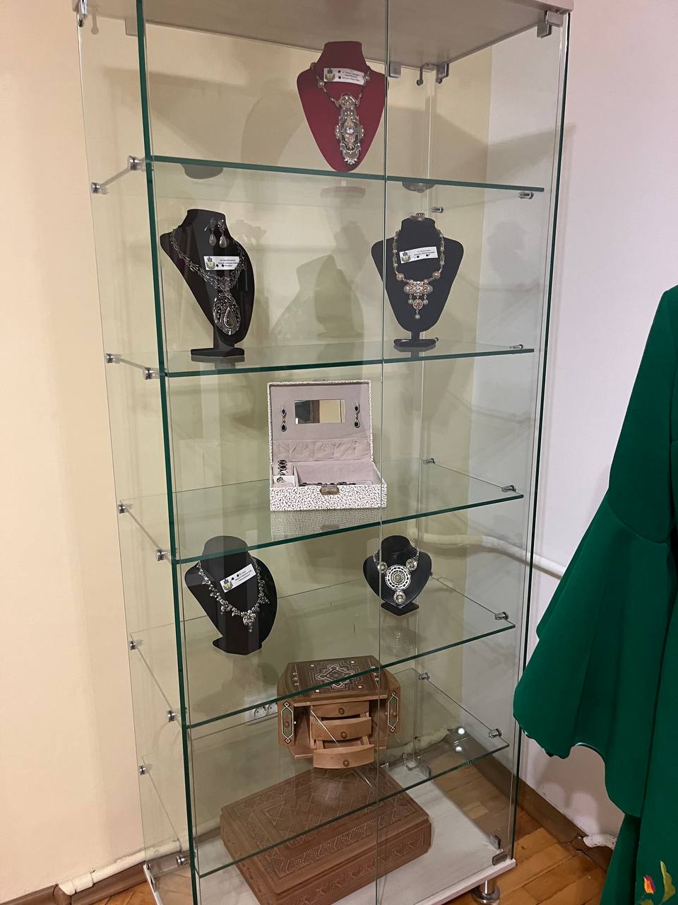 Виставкова зала