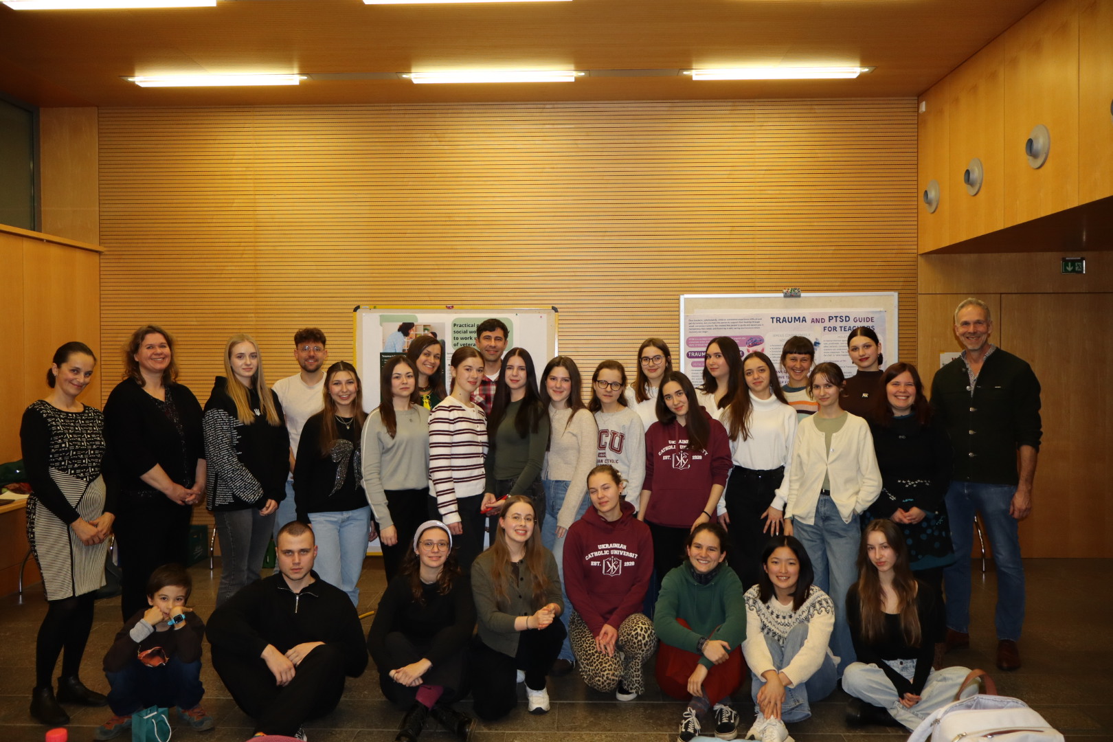 Триває викладання міжуніверситетського англомовного курсу «Trauma-Informed Psychosocial First Aid»