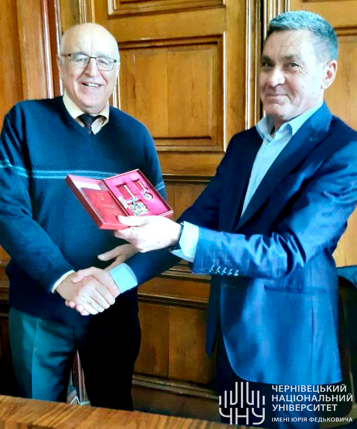 nahoroda-melnychuk-s