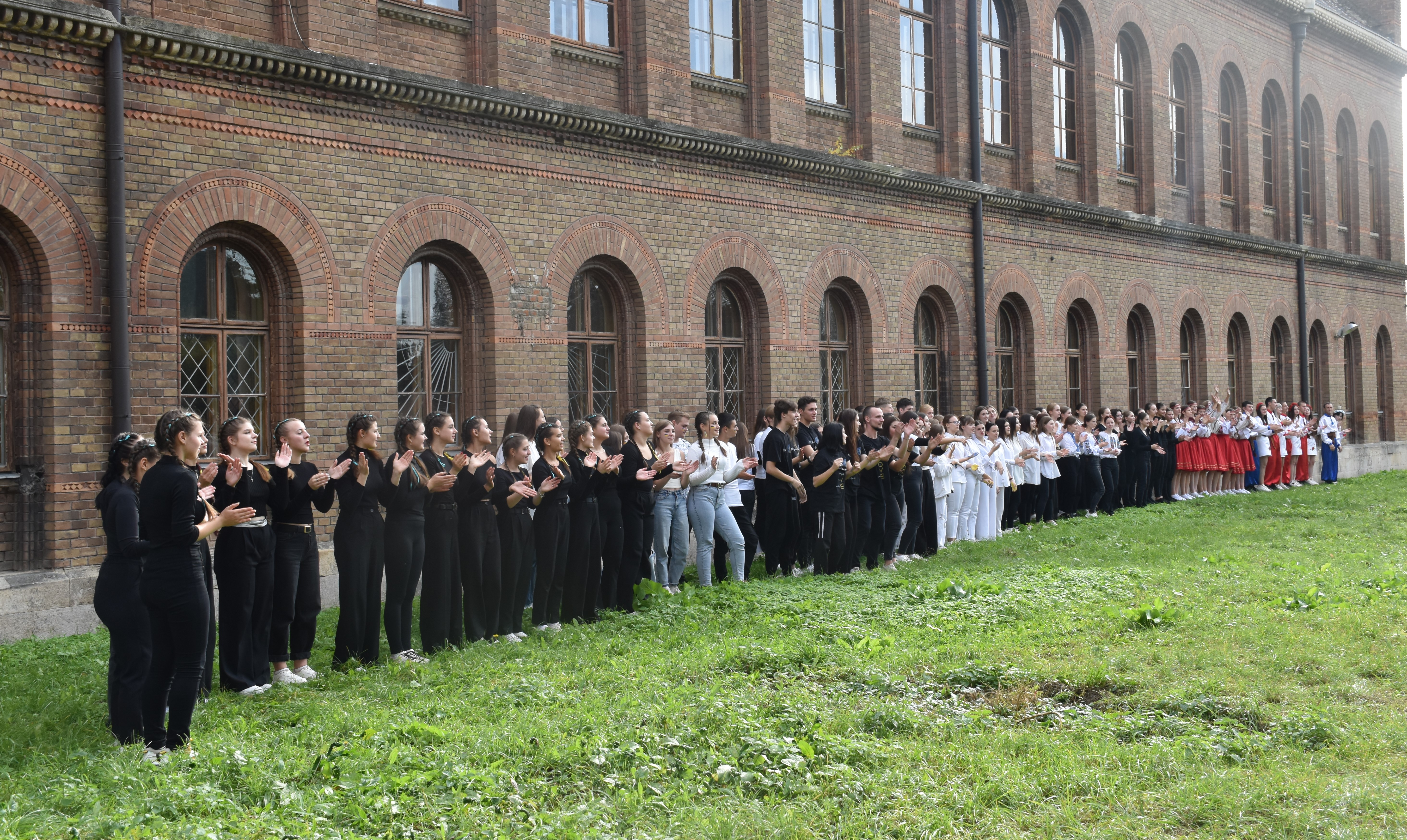 Патріотичний танцювальний батл «Лови ритм»