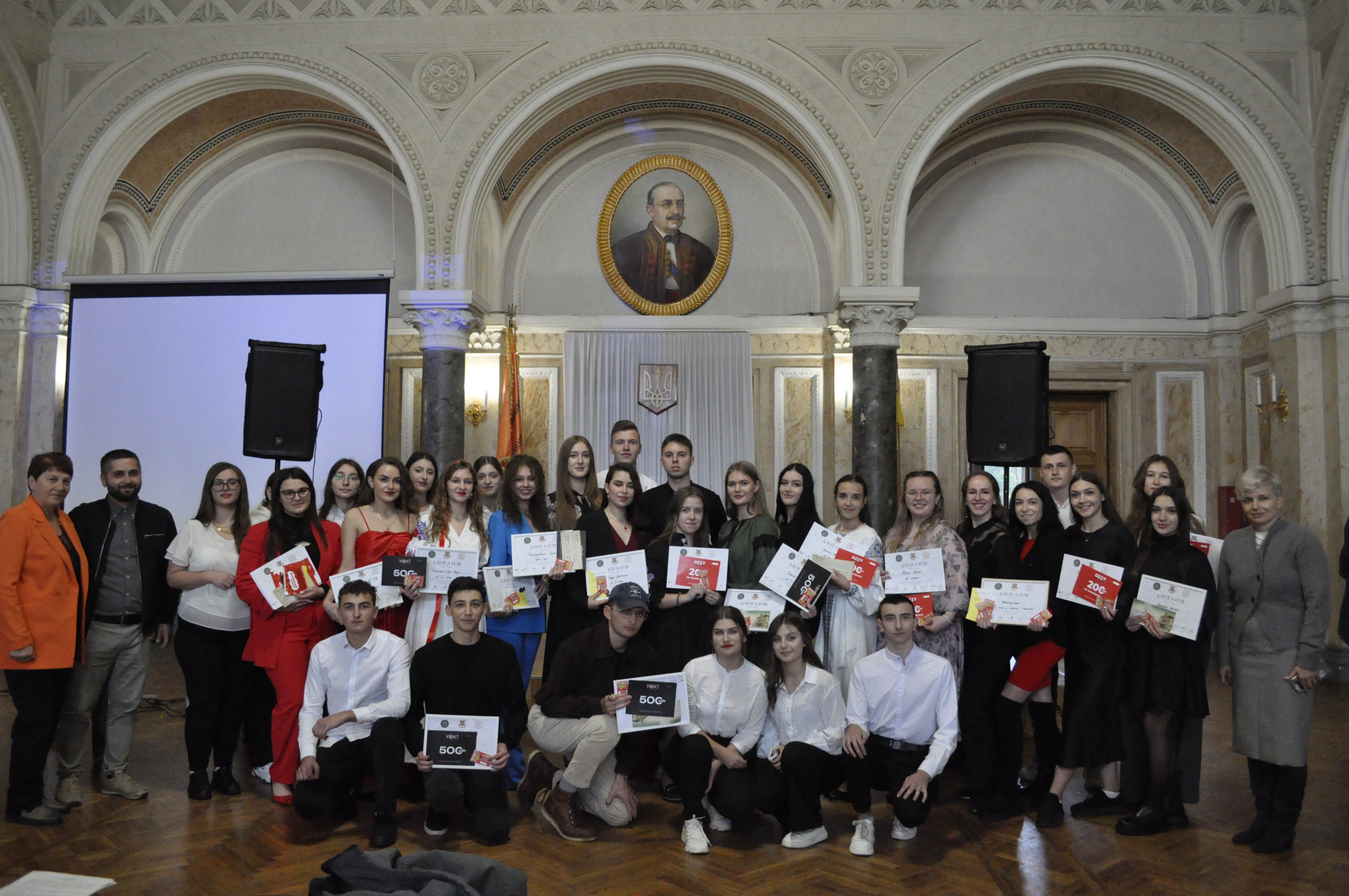 1-й Міжвузівський Молодіжний патріотичний конкурс "Пісенна броня"