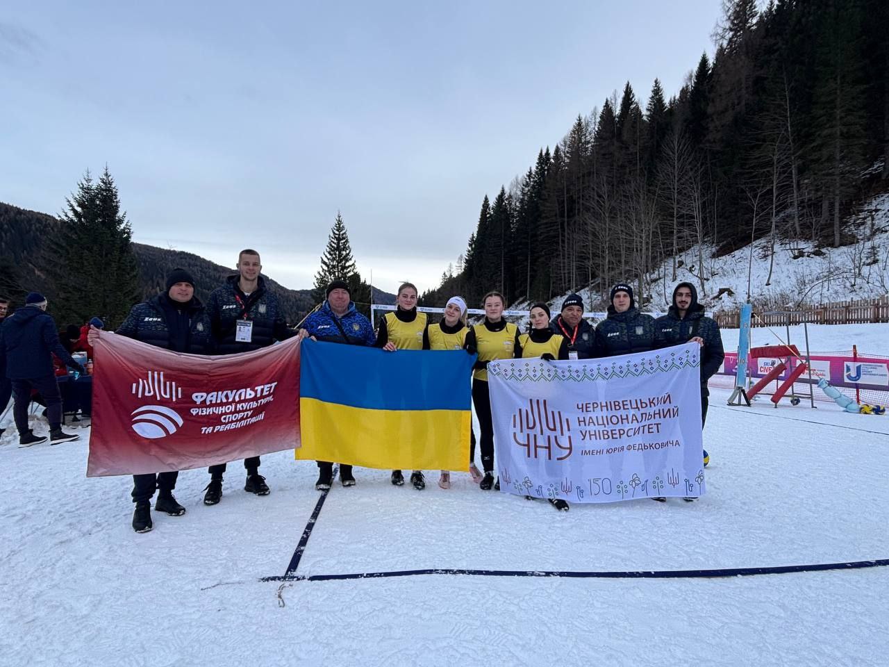 Жіноча команда ЧНУ з волейболу на снігу здобула бронзу студентського Чемпіонату Європи